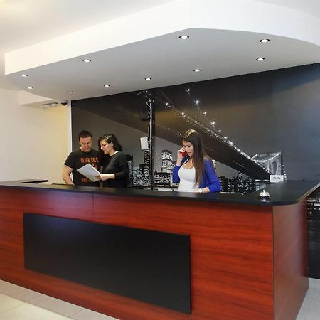 Downtown Apart Hotel Bane เบลเกรด ภายนอก รูปภาพ