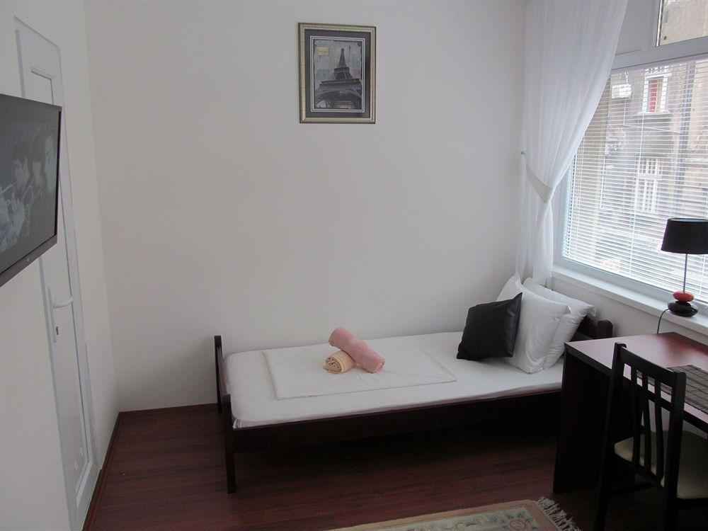 Downtown Apart Hotel Bane เบลเกรด ภายนอก รูปภาพ