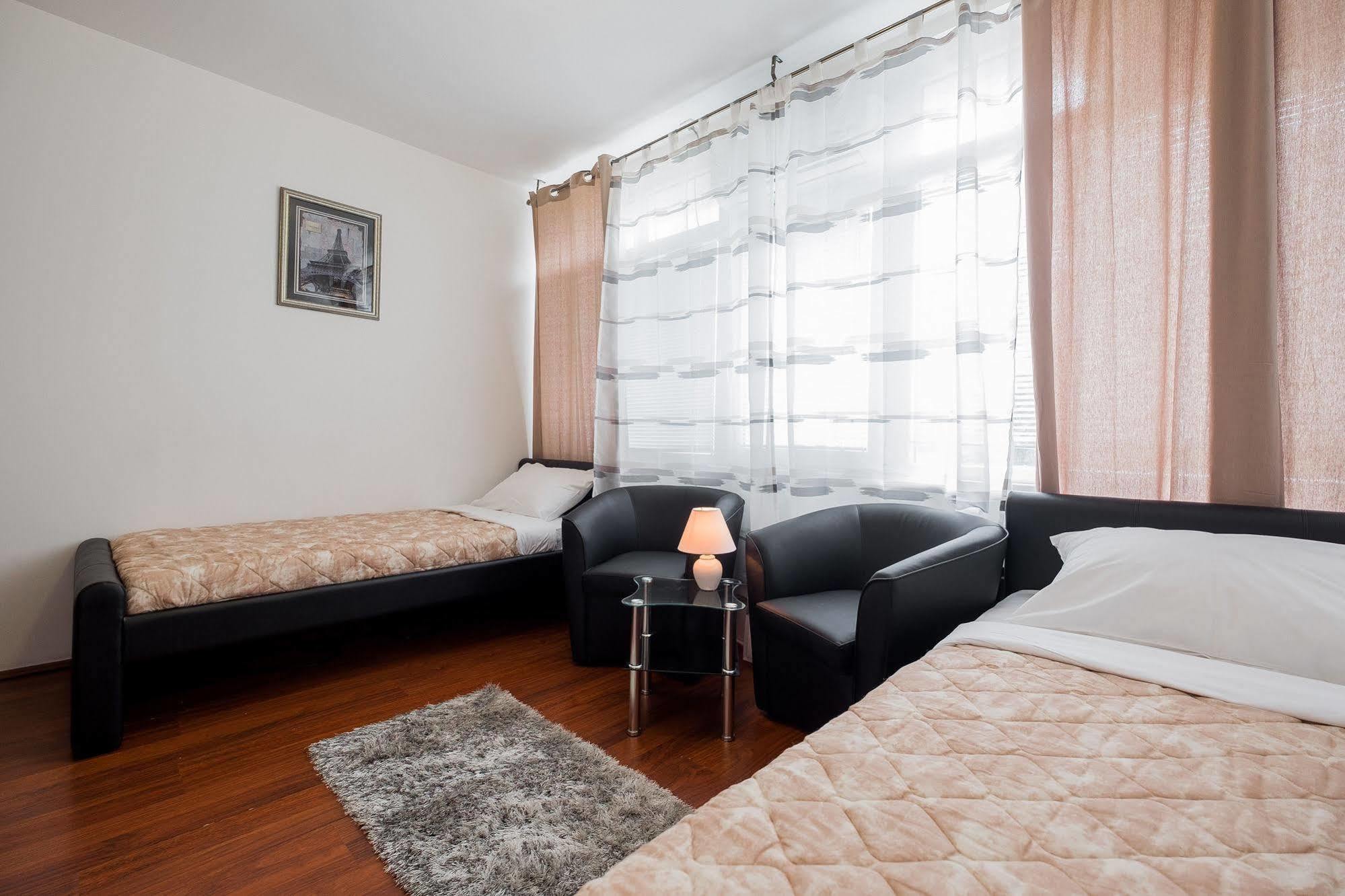 Downtown Apart Hotel Bane เบลเกรด ภายนอก รูปภาพ